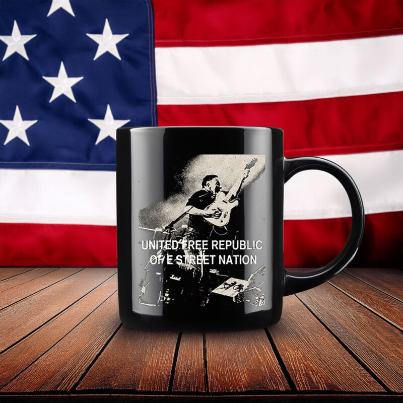 Land Of Hope & Dreams American Tour “United Free Republic” Mug