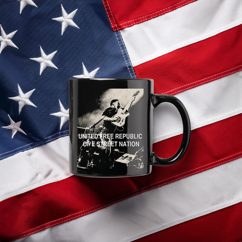 Land Of Hope & Dreams American Tour “United Free Republic” Mug