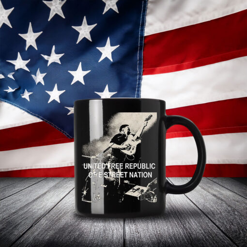Land Of Hope & Dreams American Tour “United Free Republic” Mug